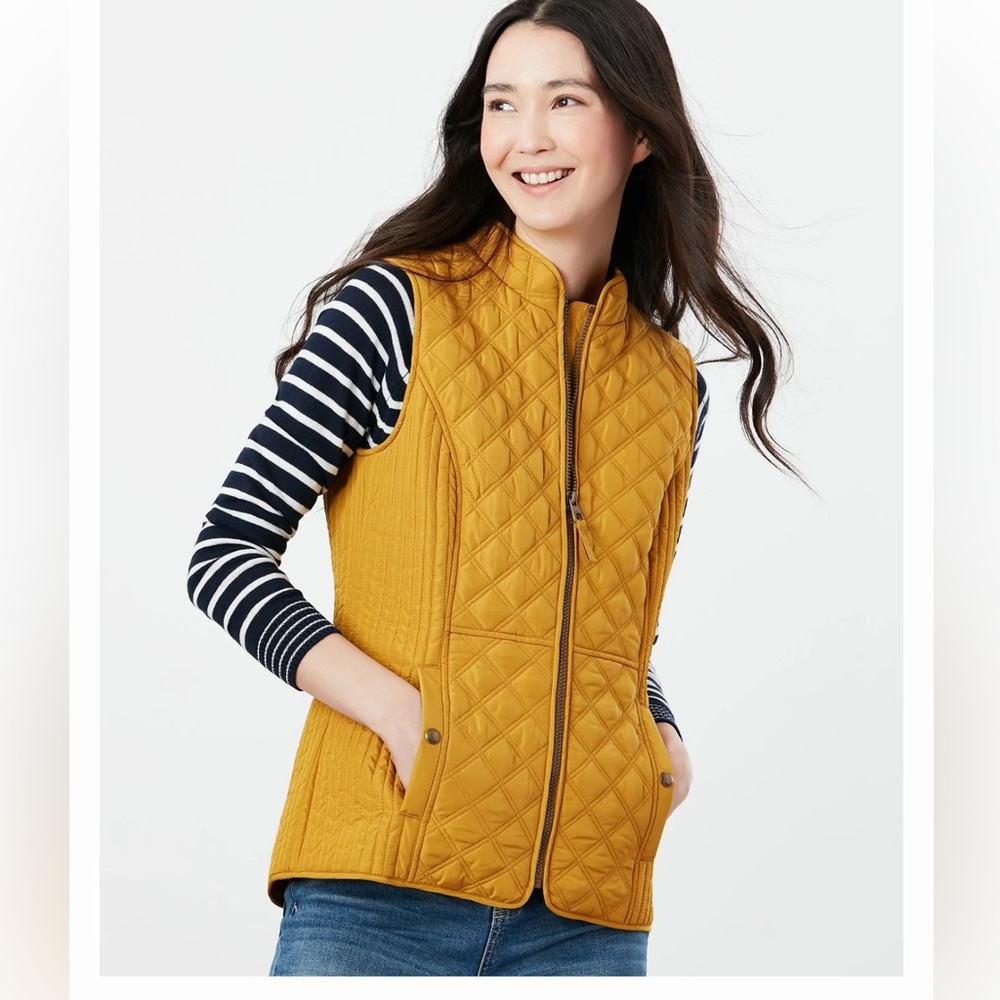Joules Minx Quilted Vest - Like New - Size 10 - Picture 2 of 6